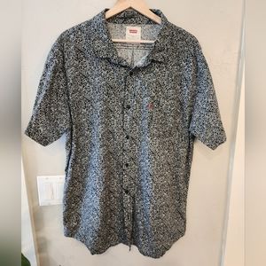 Levi's shirt